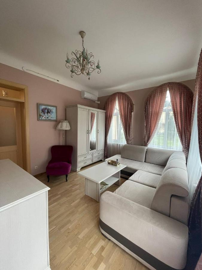 Sumarbústaður Guest House, Jurmala