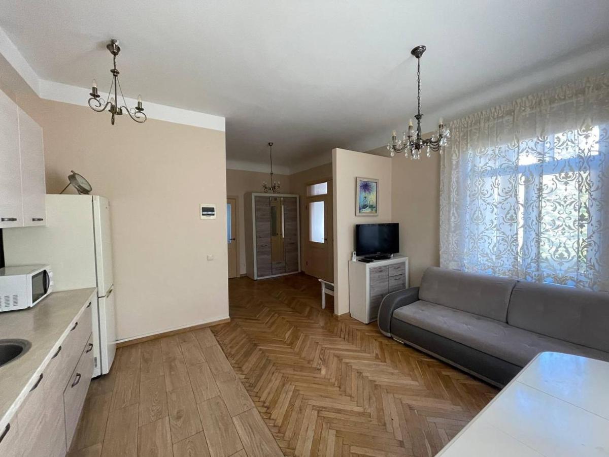 Guest House,